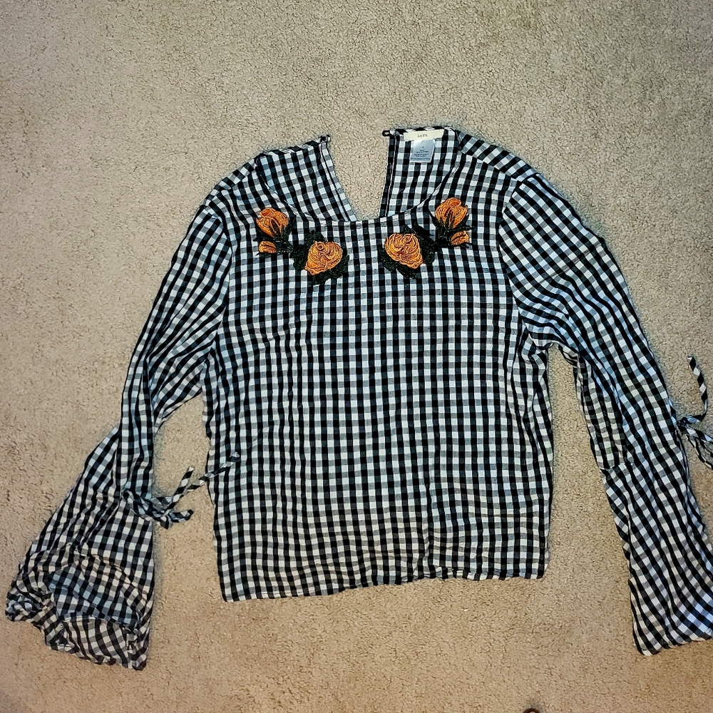 Checkered floral top